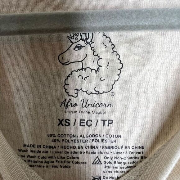 NWOT Afro Unicorn Girls Printed Logo Tee XS - Picture 4 of 6